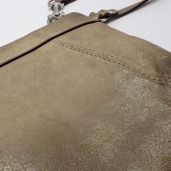 Coach Wristlet Metallic Leather Pleated Medium Clutch Silver/Pewter No F46484 - Picture 5 of 10